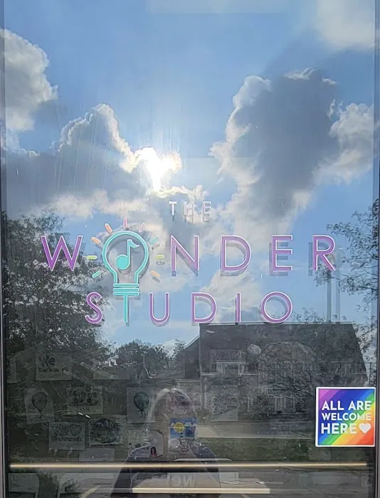 The Wonder Studio (presents Kindermusik) Picture 7