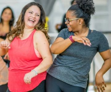 How to Find a Dance Class with a Focus on Community