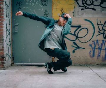 What is Popping and Locking? A Beginner's Guide to Funk Styles