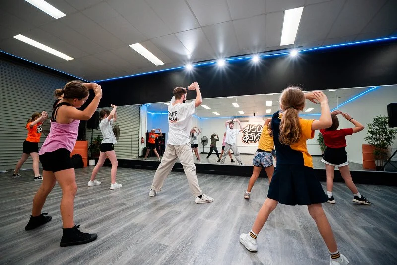 How Much Do Dance Classes Typically Cost in the US? | Pricing Guide for 2025