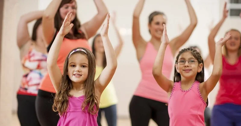 How to Find a Dance Class That Feels Like a Family