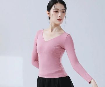 How to Layer Clothing for Cold Weather Dance Practice