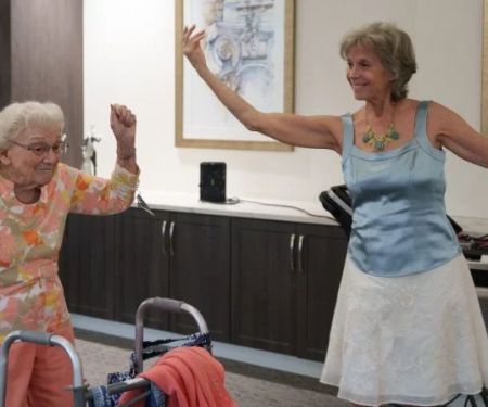 My Story of Teaching a Charity Dance Class in a Senior Home — What Happened