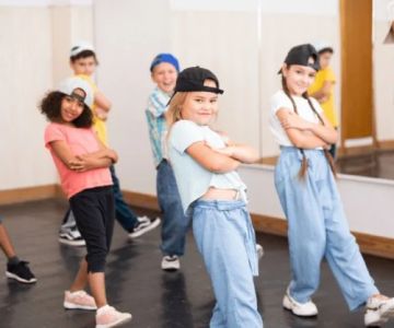 My Story of Teaching My First Hip-Hop Class to Kids — What It Was Like