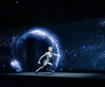 How I Learned to Use Holographic Audiences for My Dance Performance — My Story