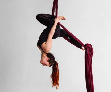 My Story of Learning Aerial Silk Dance — Why I Loved It