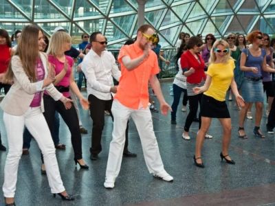 The Day I Performed in a Flash‑Mob — What It Was Really Like