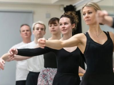 How I Learned to Teach Beginner Adult Ballet — My Story of Gentleness
