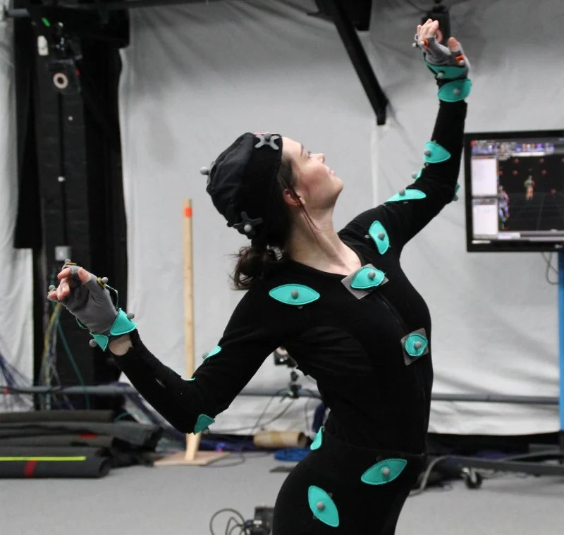 My Story of Using Bio-Sensor Costumes for My Dance Movement