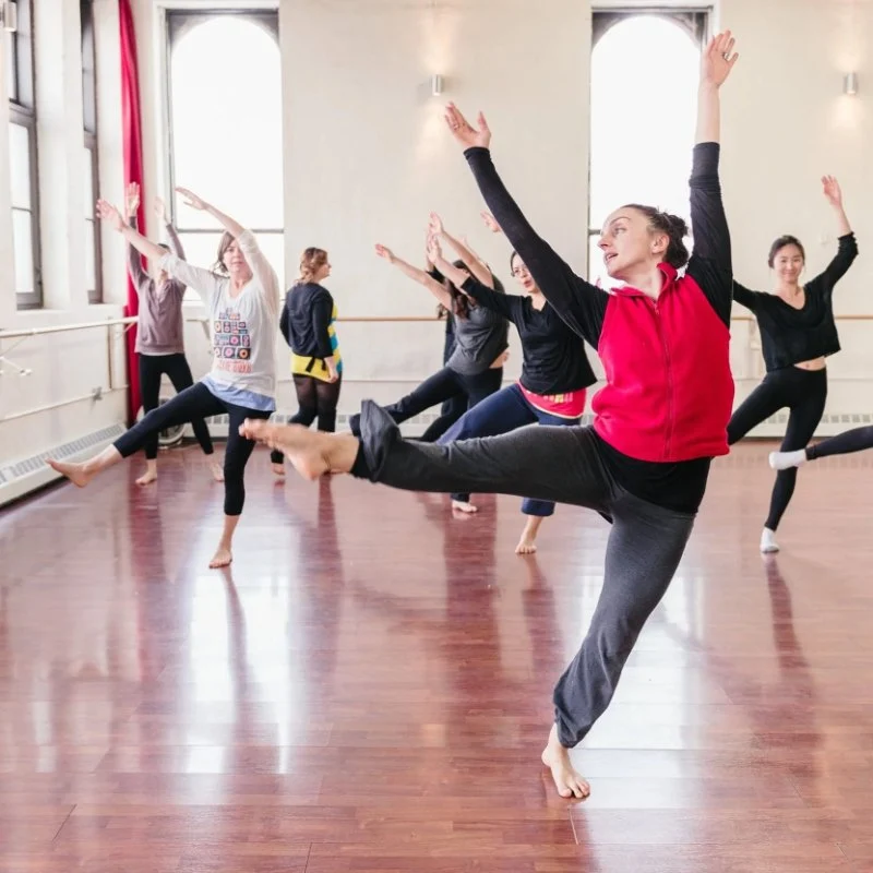How I Learned to Teach Dance Classes in Two Cities — My Story of Travel & Teaching
