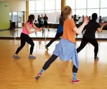 My Story of Turning My Hobby Into a Side-Hustle as a Dancer