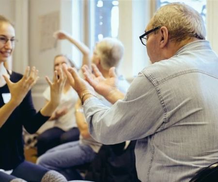 How I Learned to Teach Intergenerational Dance Exchanges — My Story