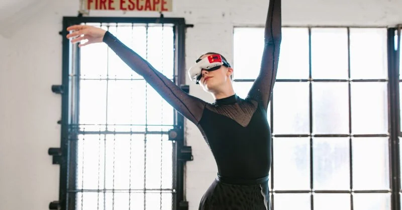 How I Learned to Use AI-Generated Backdrops in My Dance Performance — My Story