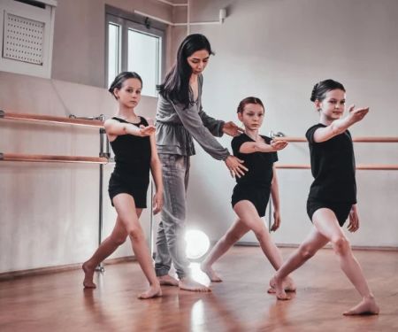 My Story of Being a Judged Dancer — How I Handled Feedback