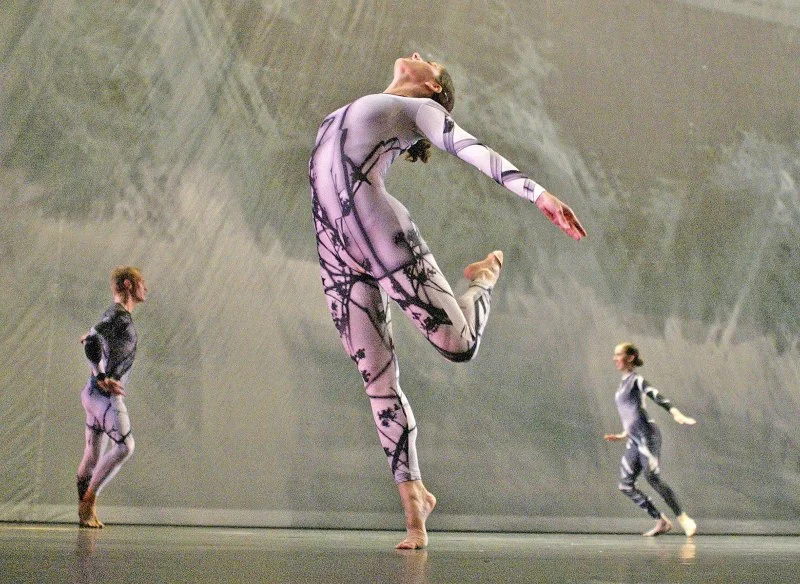 How I Balance Technique vs Creativity in My Choreography Process
