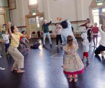How I Built My Dance Community Online Through Connection and Growth