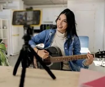 How I Prepared for My First Live Stream Performance — A Personal Journey